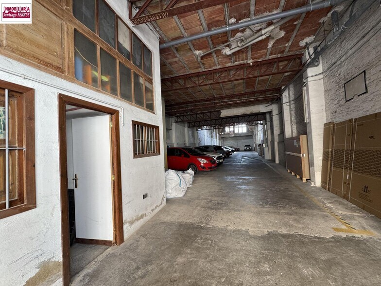 Industrial in Benifaió, Valencia for sale - Interior Photo - Image 2 of 6