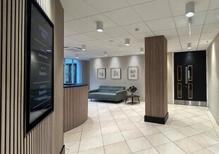 Westmere Dr, Crewe to rent Interior Photo- Image 2 of 2