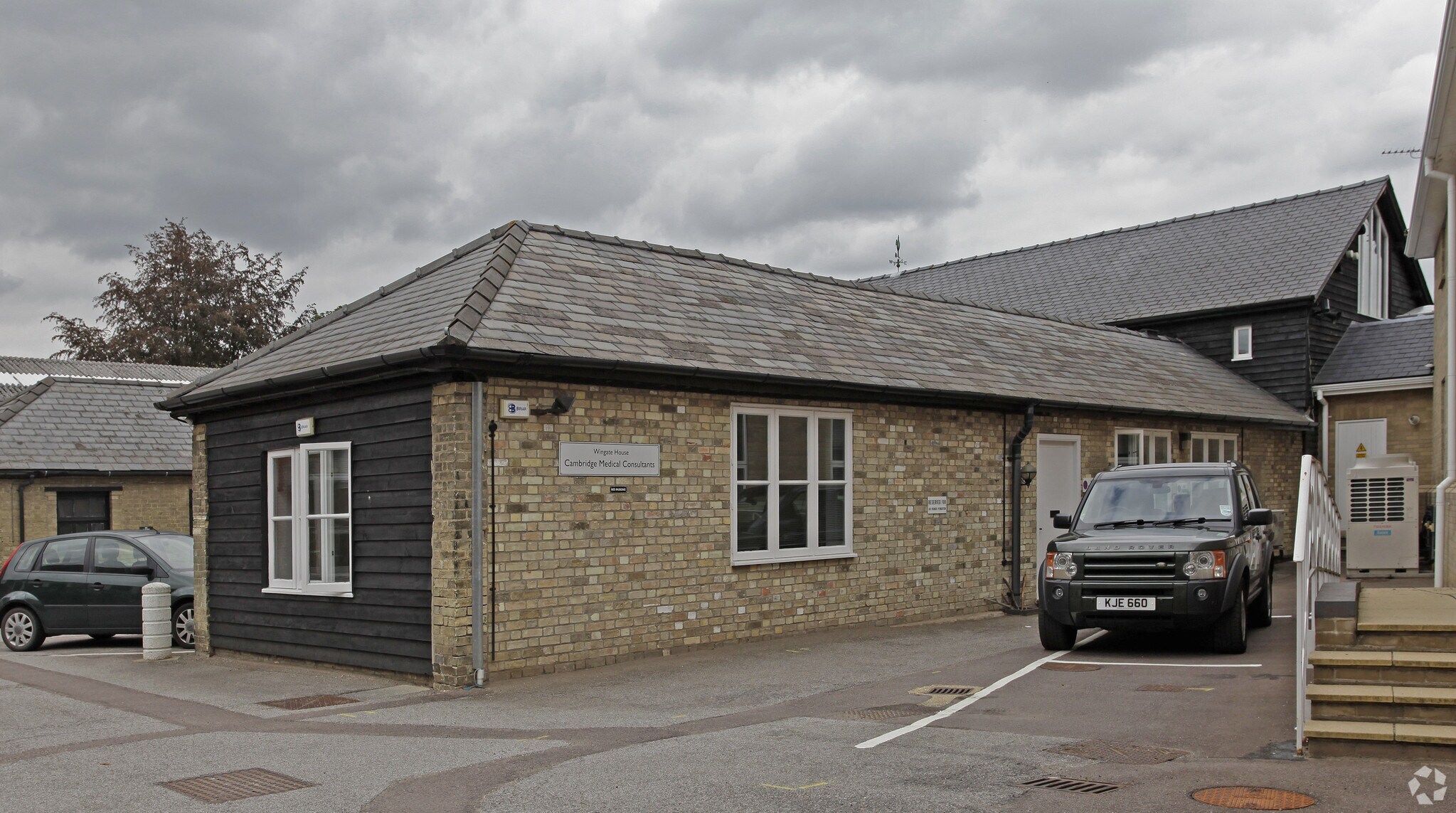 Maris Ln, Cambridge for sale Primary Photo- Image 1 of 1