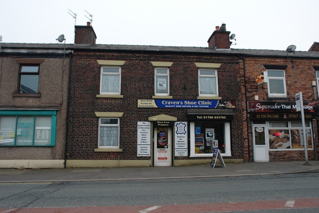 889 Manchester Rd, Rochdale OL11 2ST UK