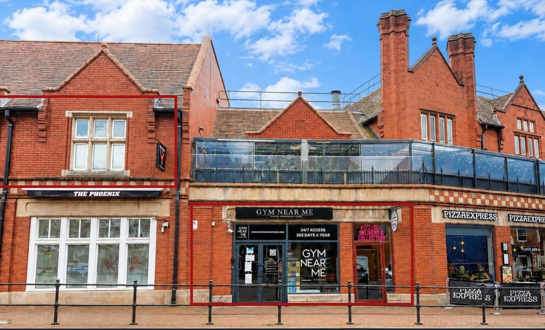 Victoria Sq, Warrington to rent Building Photo- Image 1 of 2