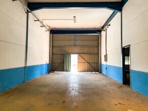 Industrial in Borox, Toledo to rent Interior Photo- Image 1 of 18