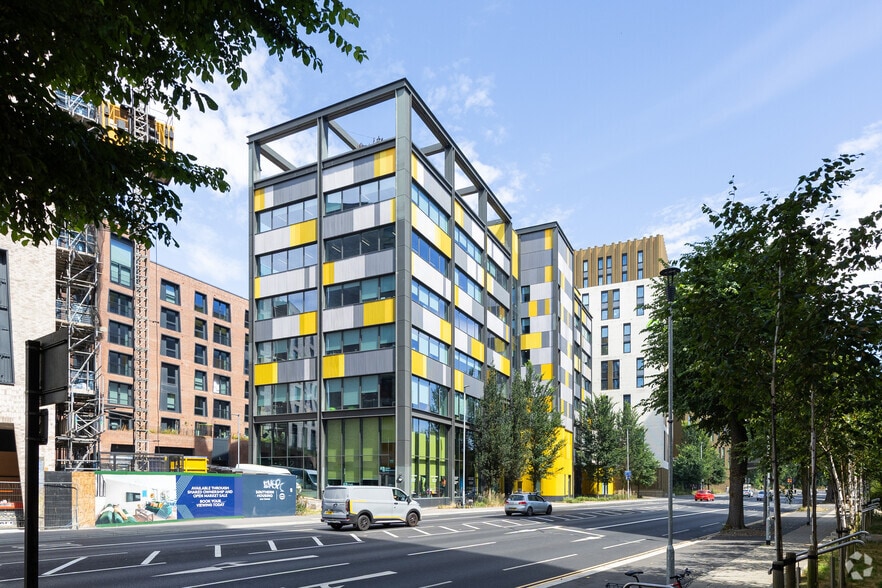 Lewes Rd, Brighton to rent - Building Photo - Image 2 of 10