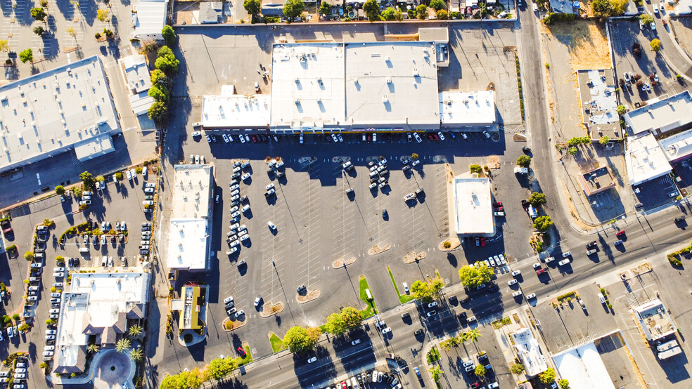 5930 Stockton Blvd, Sacramento, CA for sale - Building Photo - Image 3 of 6