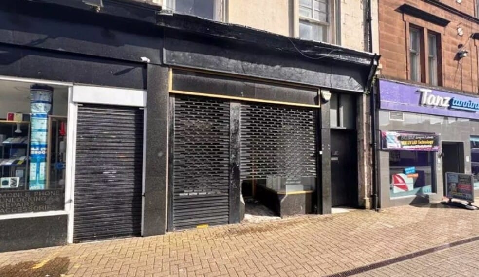 57 Alloway St, Ayr to rent - Building Photo - Image 2 of 2