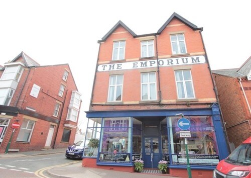 194 High St, Prestatyn for sale Primary Photo- Image 1 of 1
