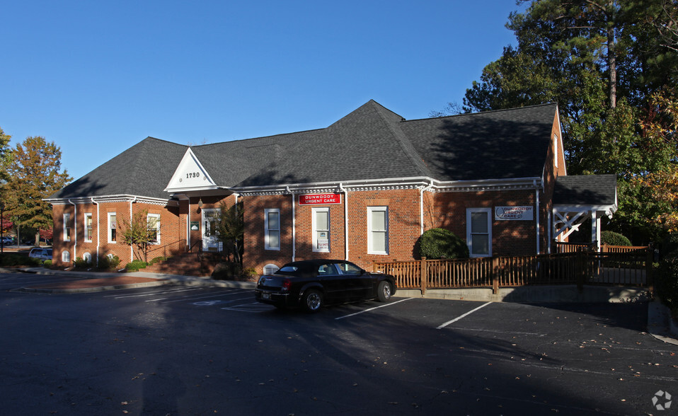 1730 Mount Vernon Rd, Dunwoody, GA for rent - Building Photo - Image 2 of 4