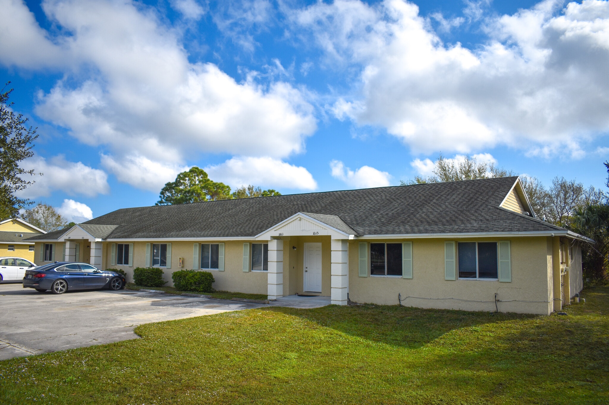 1665 SE Lennard Rd, Port Saint Lucie, FL for sale Primary Photo- Image 1 of 1
