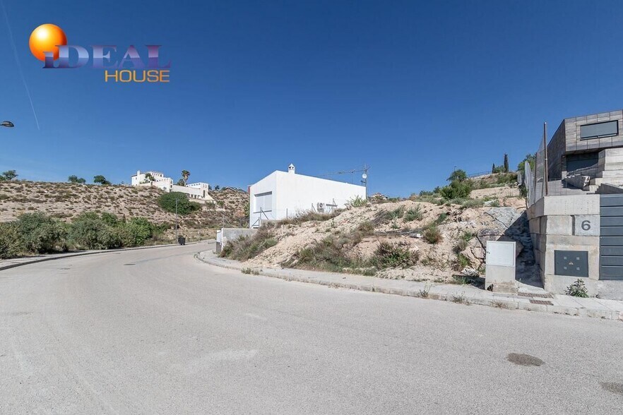 Land in La Zubia, Granada for sale - Building Photo - Image 3 of 7