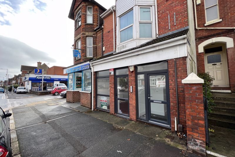 303 Cheriton Rd, Folkestone for sale - Primary Photo - Image 1 of 1