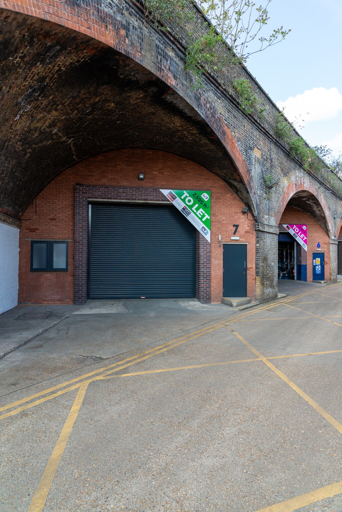 Bermondsey Trading Estate, London for sale Building Photo- Image 1 of 1