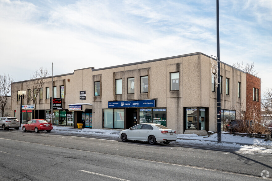 1640-1648 Ch de Chambly, Longueuil, QC for rent - Building Photo - Image 3 of 4