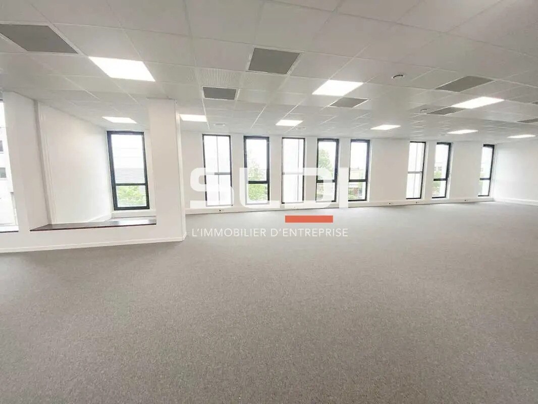 Rue Emile Decorps, Villeurbanne to rent Interior Photo- Image 1 of 8