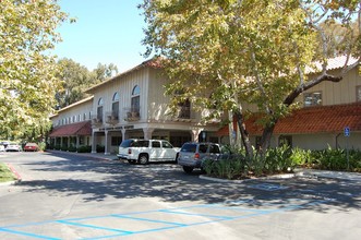 26302 La Paz Rd, Mission Viejo, CA for rent Building Photo- Image 1 of 9