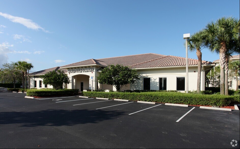 2761 Executive Park Dr, Weston, FL for rent - Building Photo - Image 1 of 1