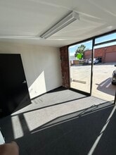 1972-1996 W Del Amo Blvd, Torrance, CA to rent Interior Photo- Image 2 of 10