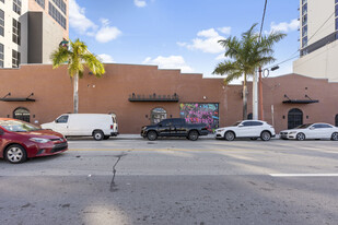 2105 Wynwood - Commercial Property