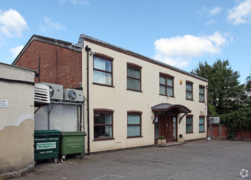 Pound St, Newbury for sale - Primary Photo - Image 1 of 1