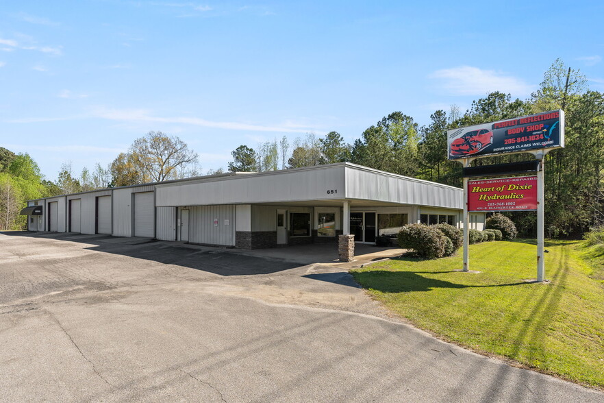 651 Black Creek Rd, Birmingham, AL for sale - Building Photo - Image 1 of 32