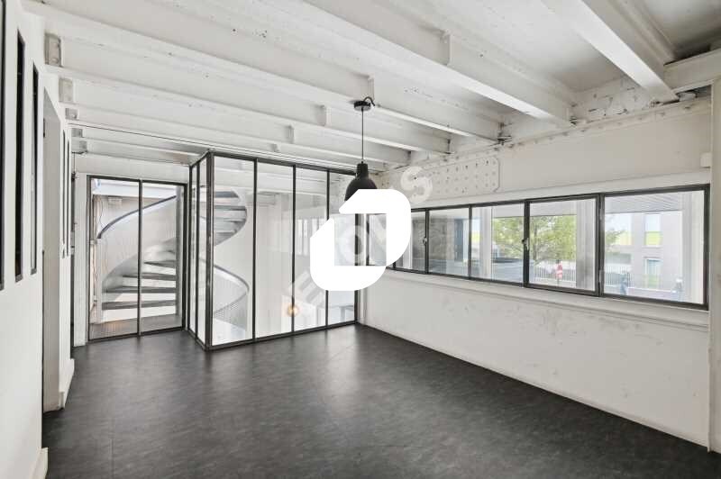 Office in Saint-Denis for sale - Interior Photo - Image 2 of 14
