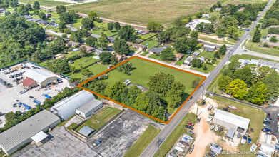 107 W Apple Blossom Ave, Lowell, AR - aerial  map view