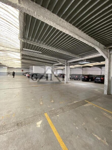 Industrial in Saint-Maur-des-Fossés to rent - Building Photo - Image 3 of 3