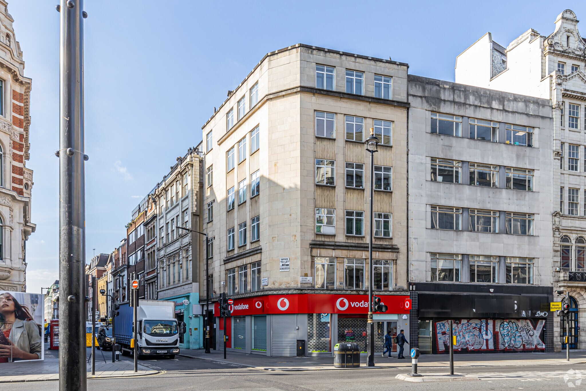 127 Oxford St, London for sale Primary Photo- Image 1 of 1