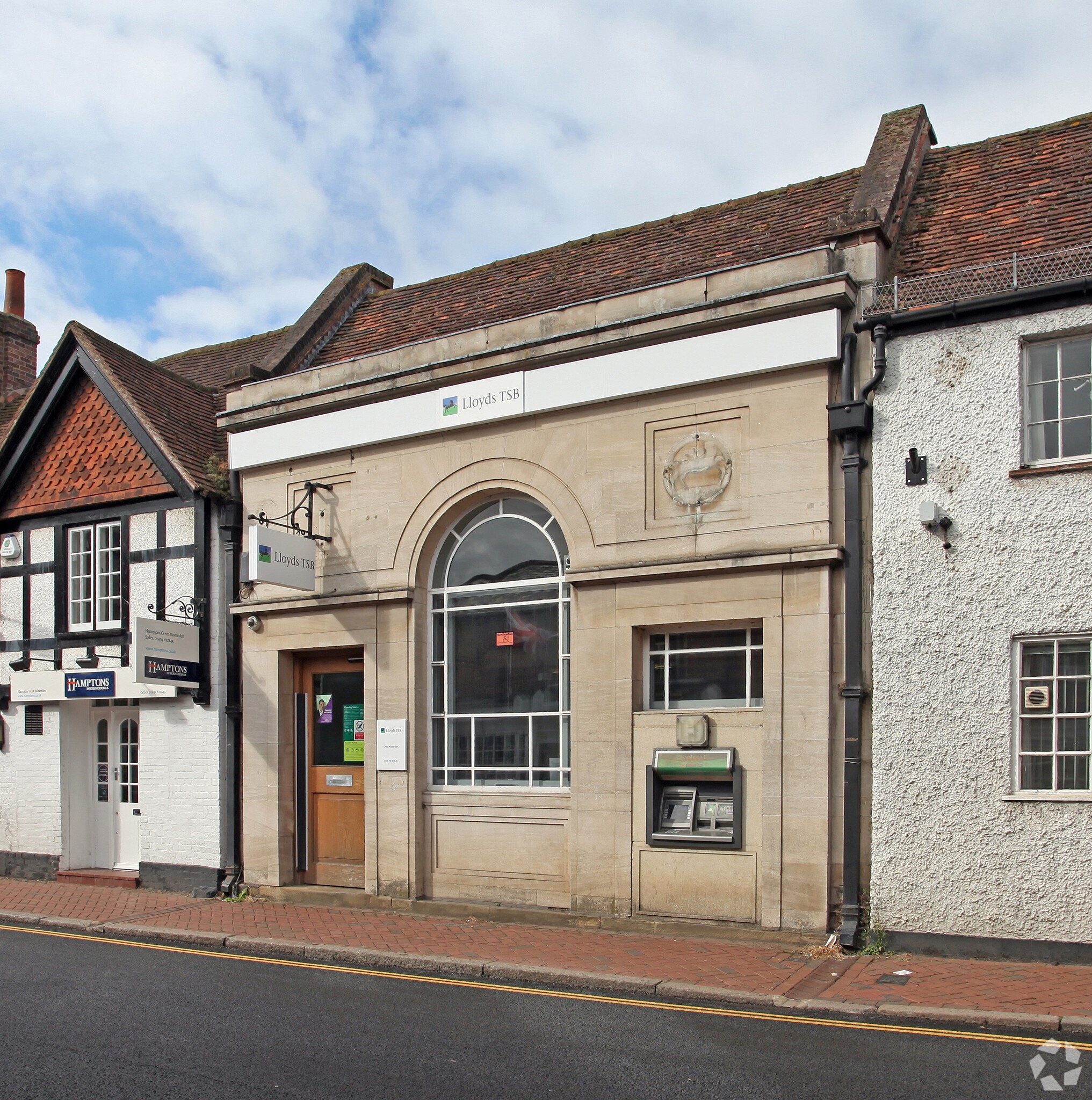 60 High St, Great Missenden for sale Primary Photo- Image 1 of 1