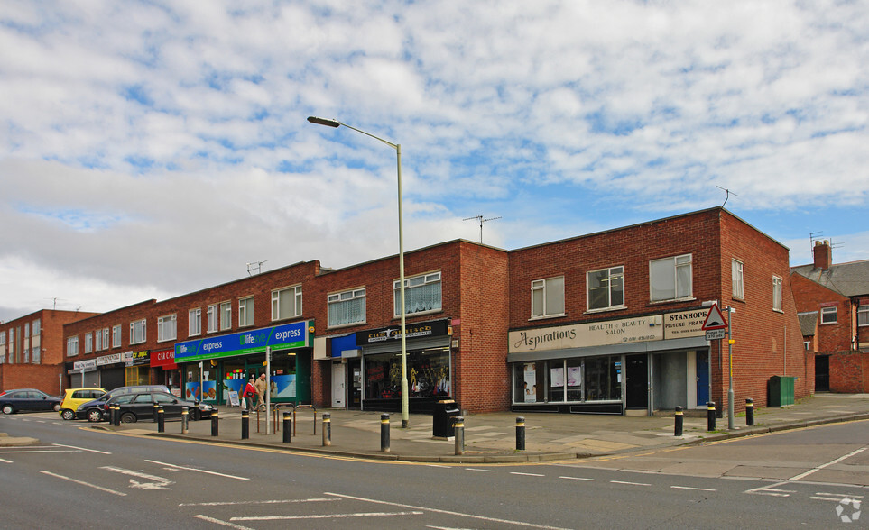 393-433 Stanhope Rd, South Shields for rent - Primary Photo - Image 1 of 2