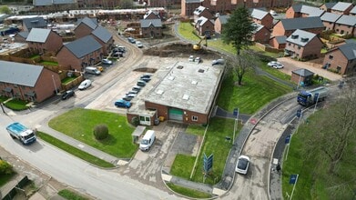 Montague Rd, Warwick to rent Aerial- Image 2 of 5