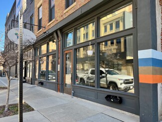 More details for 113 N Center St, Bloomington, IL - Retail for Rent