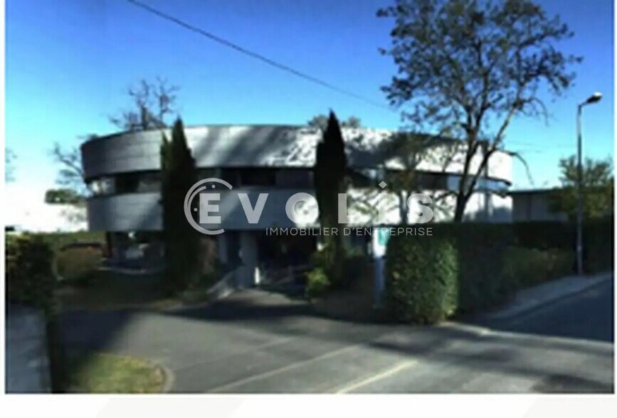 Office in Mérignac to rent - Building Photo - Image 3 of 4