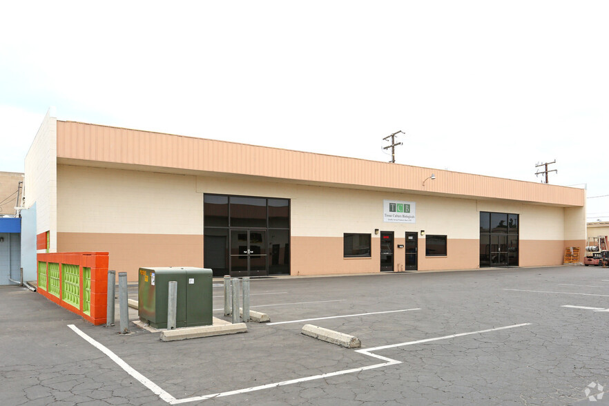 1515 E Tulare Ave, Tulare, CA for rent - Building Photo - Image 3 of 31