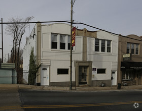 32 S Lansdowne Ave, Lansdowne, PA for sale Primary Photo- Image 1 of 1