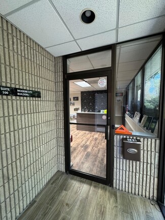 More details for 3060 Mercer University Dr, Atlanta, GA - Office for Sale