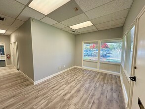 3002-3028 Beacon Blvd, West Sacramento, CA for rent Interior Photo- Image 2 of 5