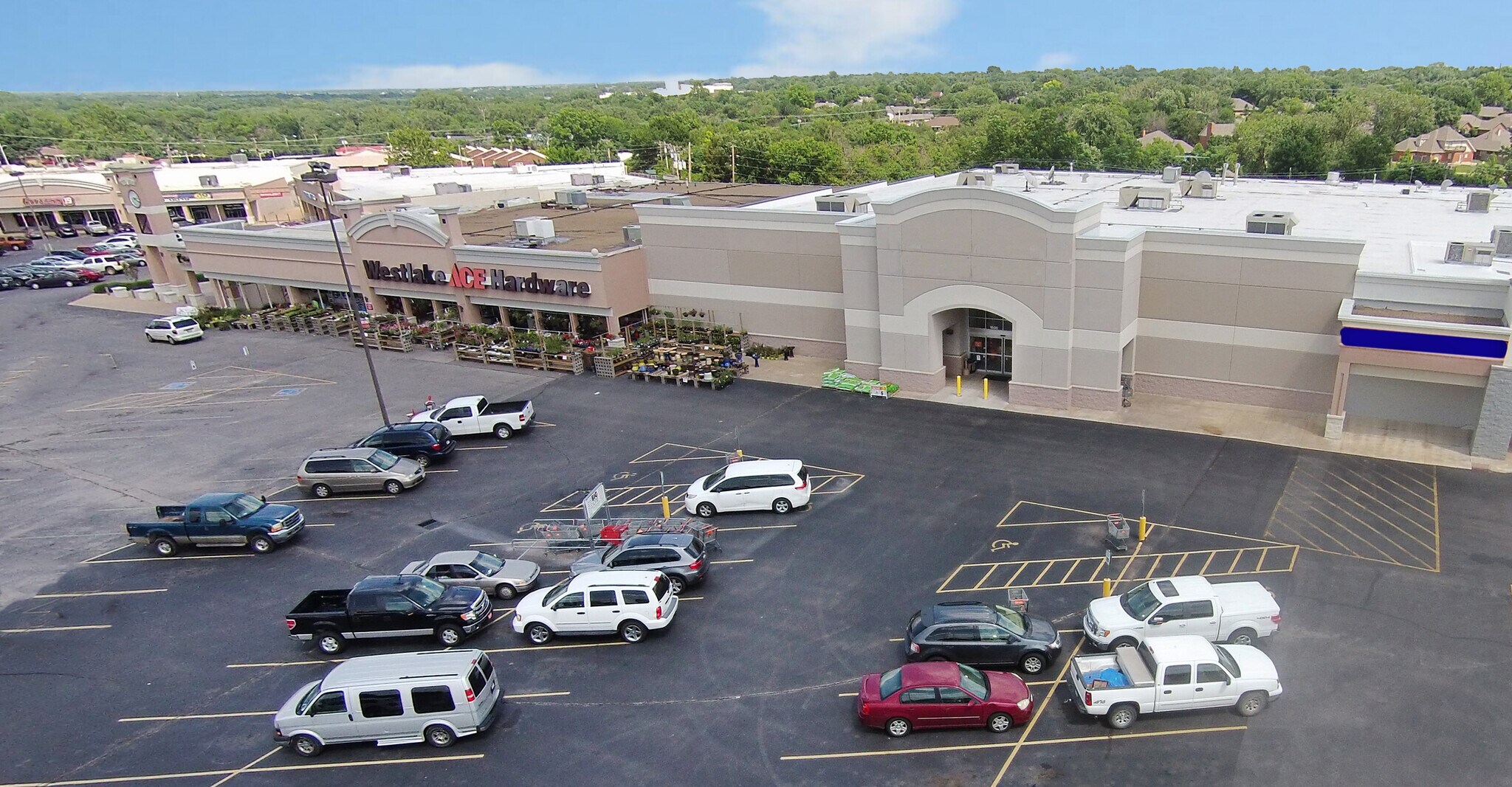 1700 S Broadway Ave, Edmond, OK to rent Building Photo- Image 1 of 3