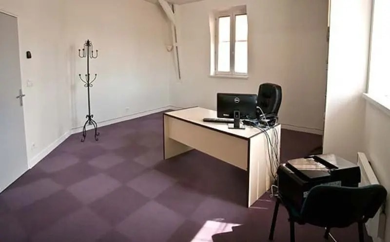Location Bureaux 89 m² - Photo 1