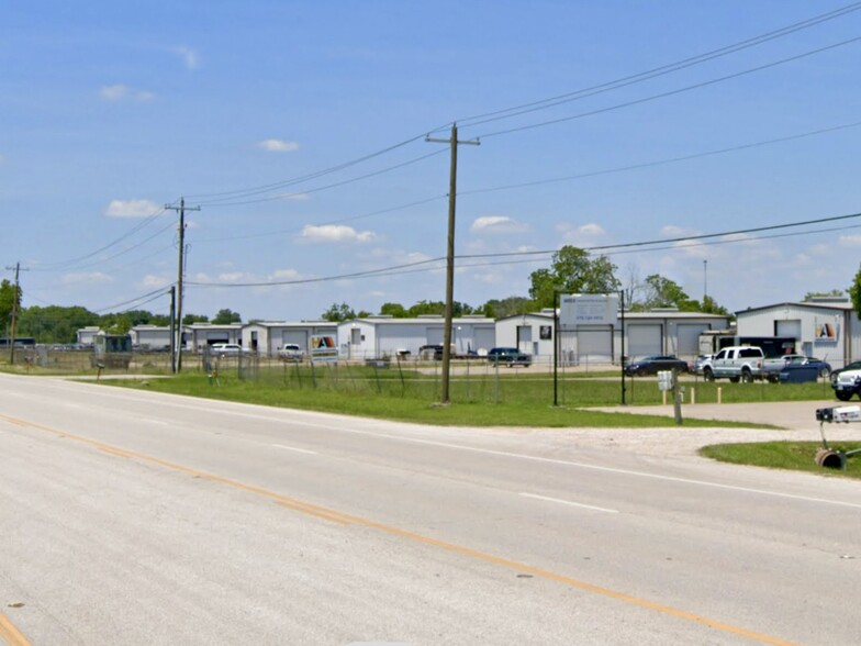 13041-13071 S HIGHWAY 288 B Hwy, Angleton, TX for sale - Building Photo - Image 3 of 6