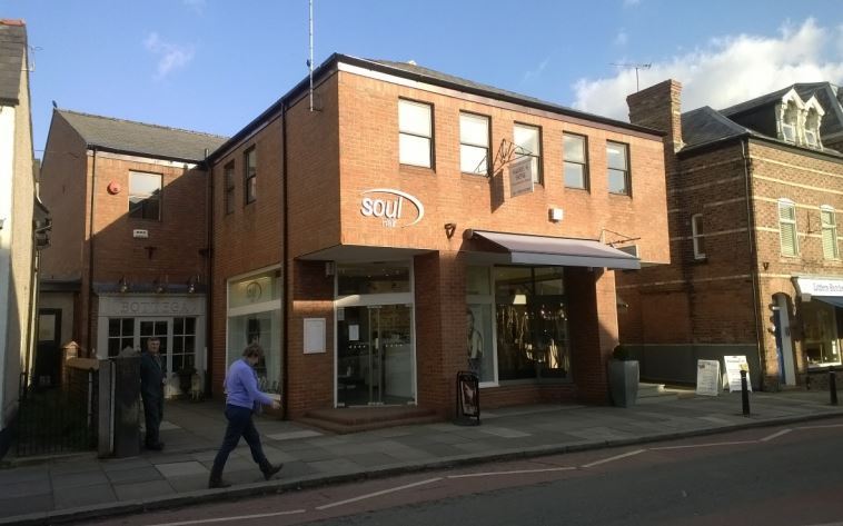 67 High St, Tarporley for sale Primary Photo- Image 1 of 1