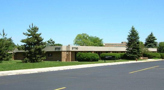 27790 W Highway 22, Barrington, IL for rent - Building Photo - Image 1 of 1