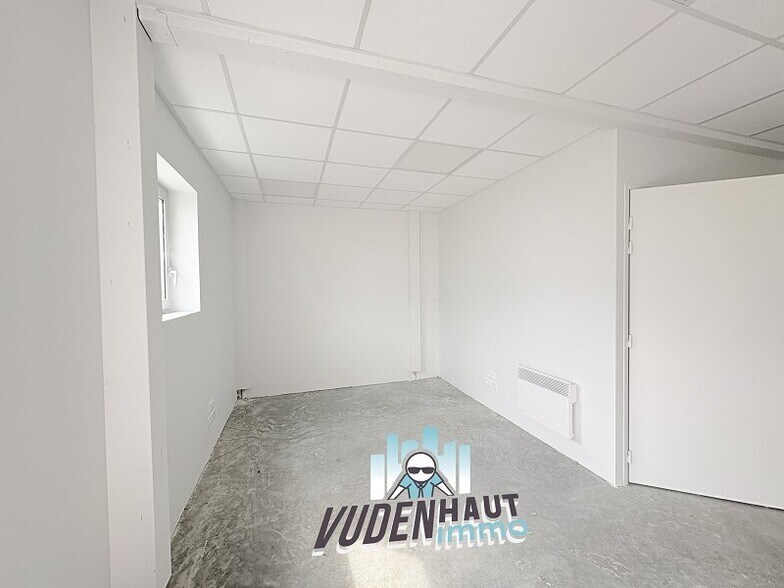 Light Industrial in Lespinasse to rent - Interior Photo - Image 2 of 18