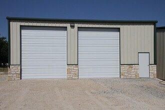 5975 Stacy Ln, Weatherford, TX for rent Building Photo- Image 1 of 7