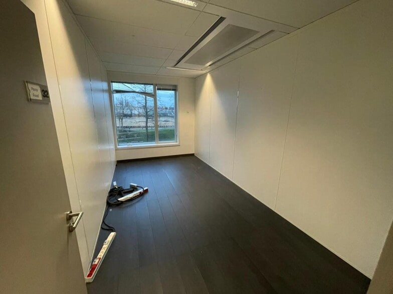 Office in Nanterre to rent - Interior Photo - Image 3 of 21