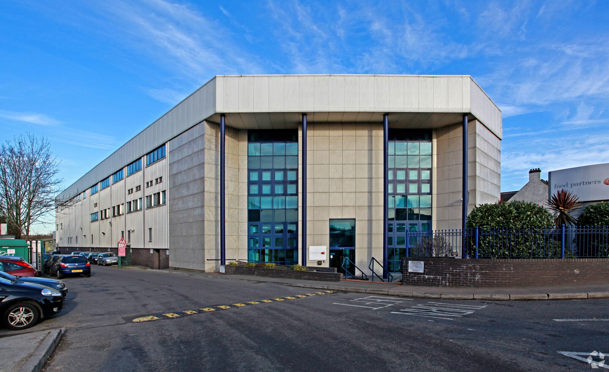 665 North Circular Rd, London for sale Building Photo- Image 1 of 1