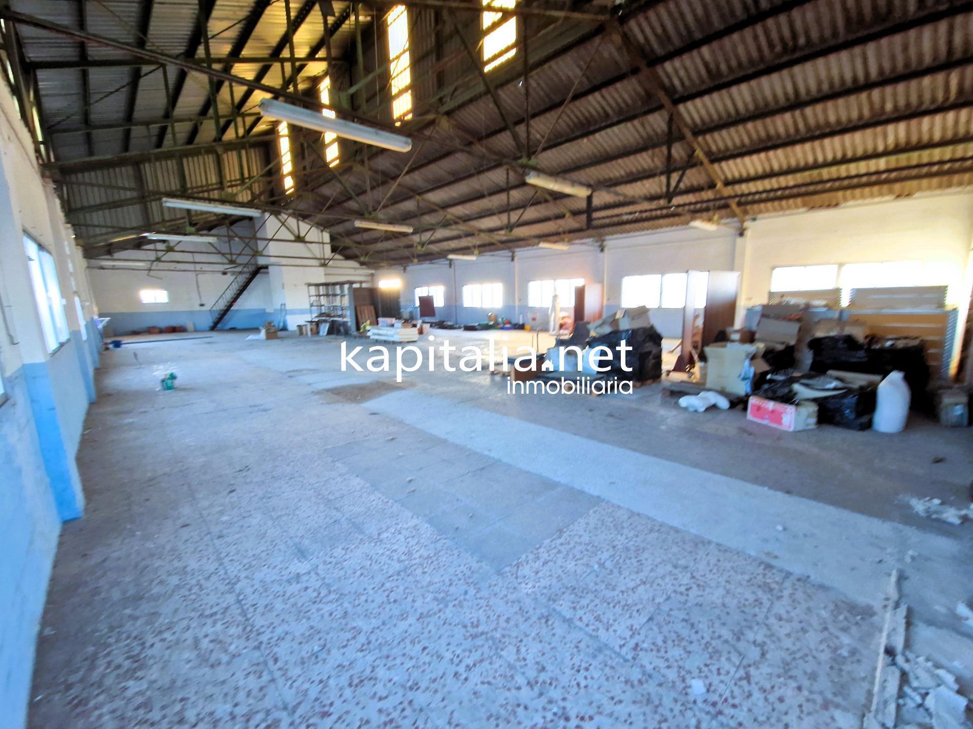 Industrial in L'Olleria, Valencia to rent Primary Photo- Image 1 of 8