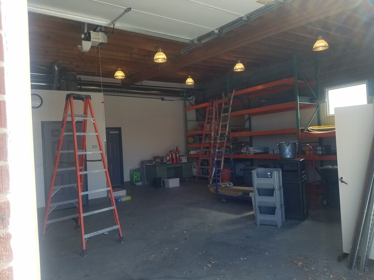 2450 East St, Golden 80401 Light Industrial for Rent UK