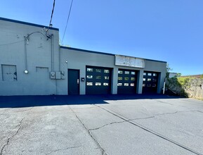 2043 Minnesota st, Indianapolis, IN for sale Primary Photo- Image 1 of 20