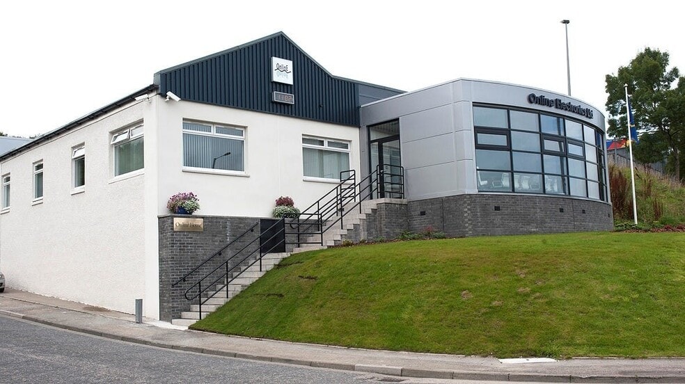 266 Auchmill Rd, Aberdeen to rent - Building Photo - Image 2 of 9