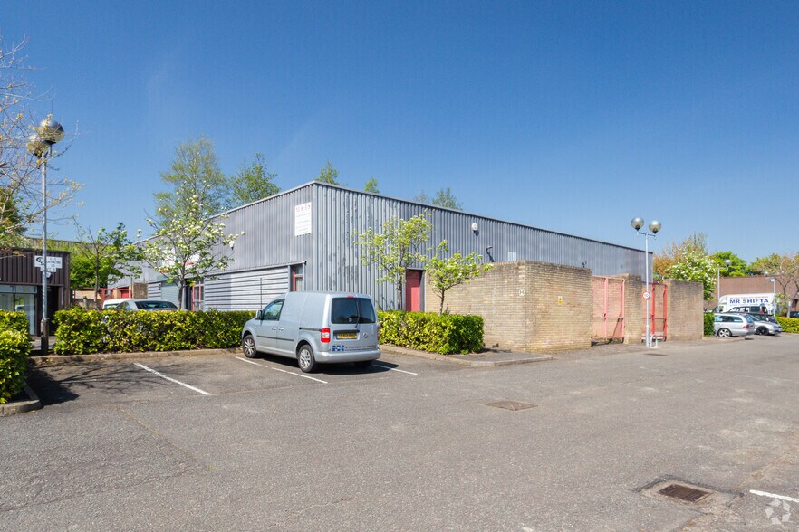 Potters Ln, Milton Keynes MK11 3HE UK